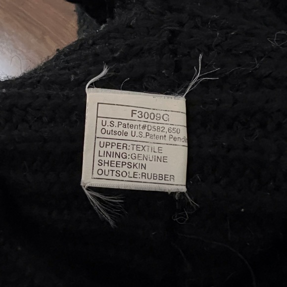 Ugg Women's Black Knit Cardy Boots Size 7 - Picture 3 of 7